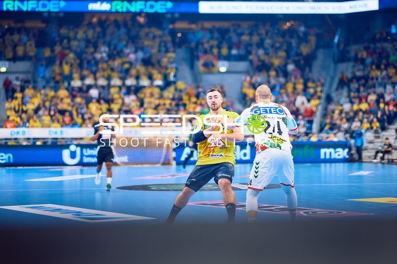 Zweikampf zwischen zwei Spielern