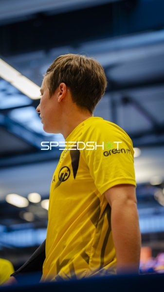 Spielerin von Borussia Dortmund im Fokus beim Spiel in Leipzig
