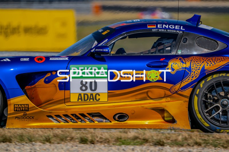 Mercedes-AMG GT3 #80 von Maro Engel (Mercedes-AMG Team Winward) in Oschersleben