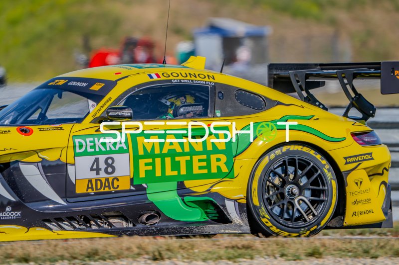 Mercedes-AMG GT3 #48 von Jules Gounon (Winward Racing) in Oschersleben