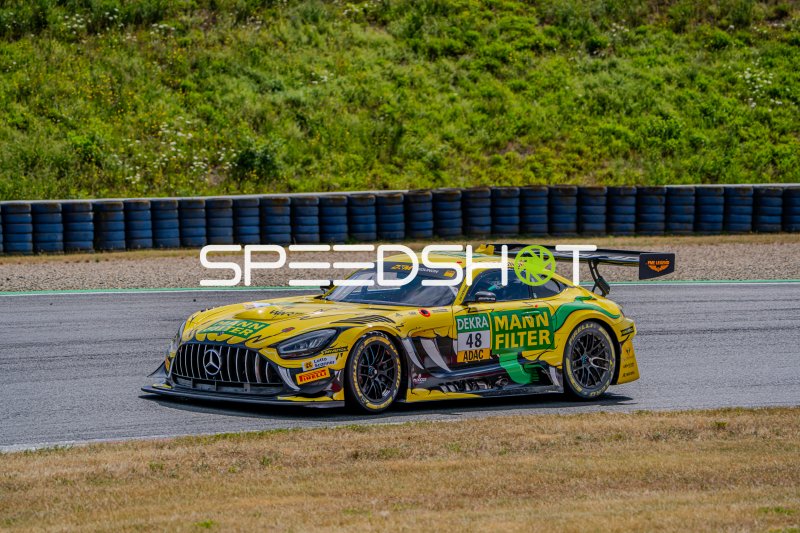 Mercedes-AMG GT3 #48 von Jules Gounon (Mercedes-AMG Team Winward) in Oschersleben