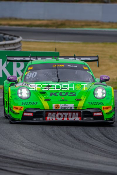 Porsche 911 GT3 R #90 von Ricardo Feller (Manthey Racing) in Oschersleben