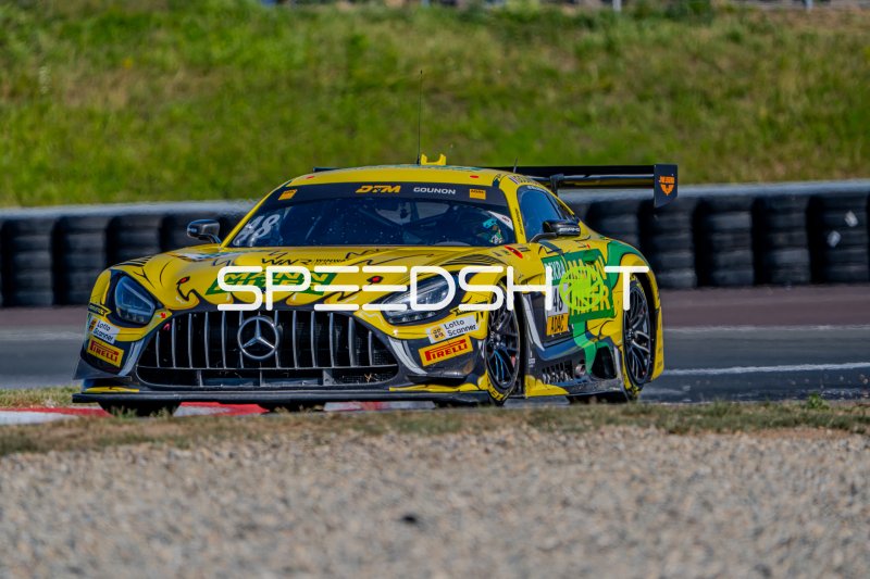 Mercedes-AMG GT3 #48 von Jules Gounon (Winward Racing) in Oschersleben