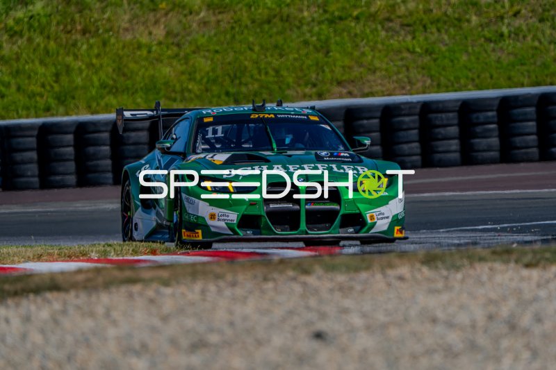 BMW M4 GT3 #11 von Marco Wittmann (Schubert Motorsport) in Oschersleben