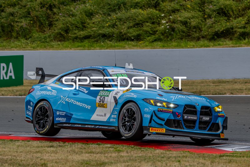 BMW M4 GT4 #50 von X Automotive in Oschersleben