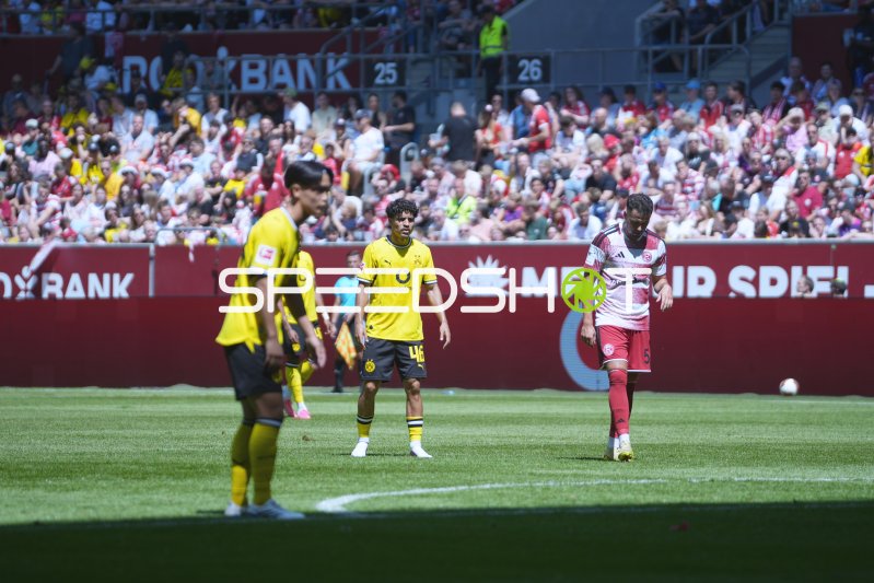 Fortuna Düsseldorf vs. Borussia Dortmund