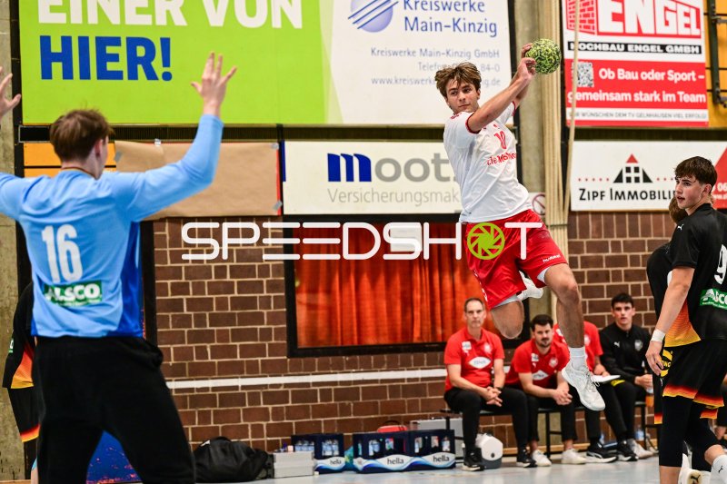 Sprungwurf in der Rudi-Lechleidner-Halle Gelnhausen