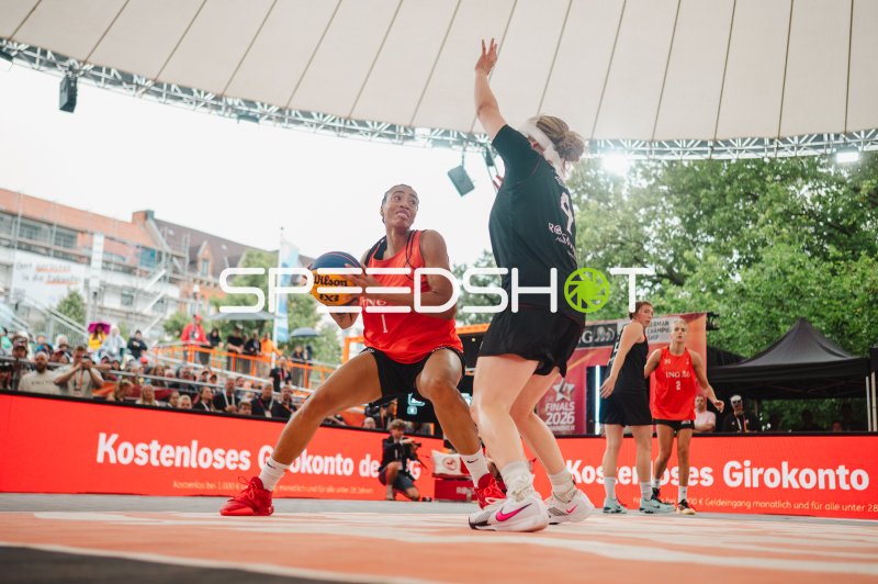 3x3-Basketball-Zweikampf beim FIBA 3x3 Finals 2026 in Hannover