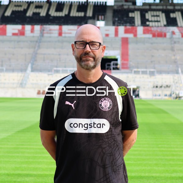 Teamarzt Sebastian Schneider (#Doccs; FC St. Pauli)