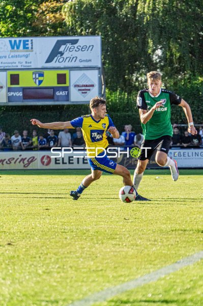Zweikampf im Hamalandstadion Vreden – SpVgg gegen Gast