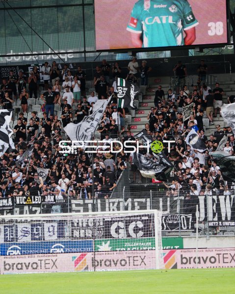 SK Sturm Graz Fans im Tivoli Stadion Innsbruck