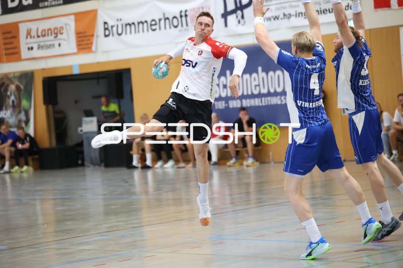 Lasse Andersson (#11; HÖJ Elite) beim Sprungwurf gegen VfL Gummersbach
