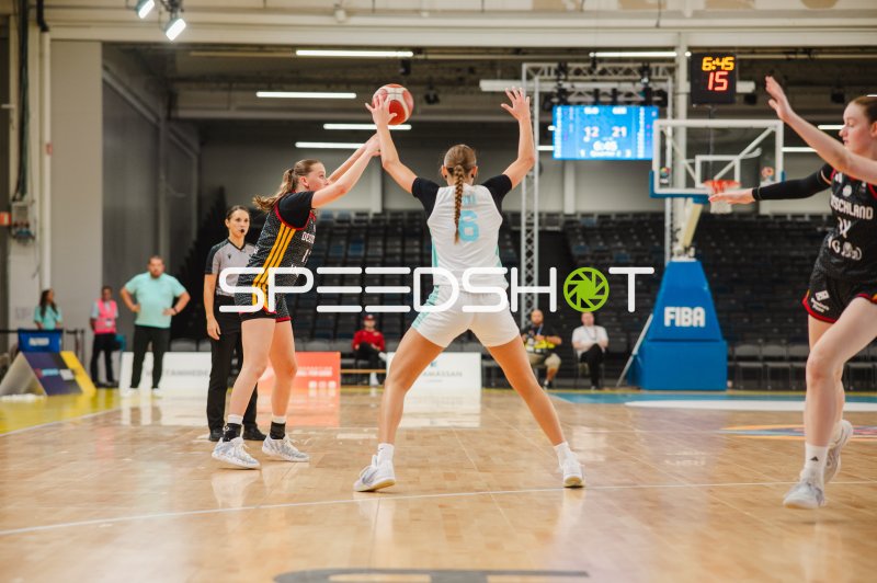 Deutschland vs. Slovenija – Ballkontrolle unter Druck in Stockholm