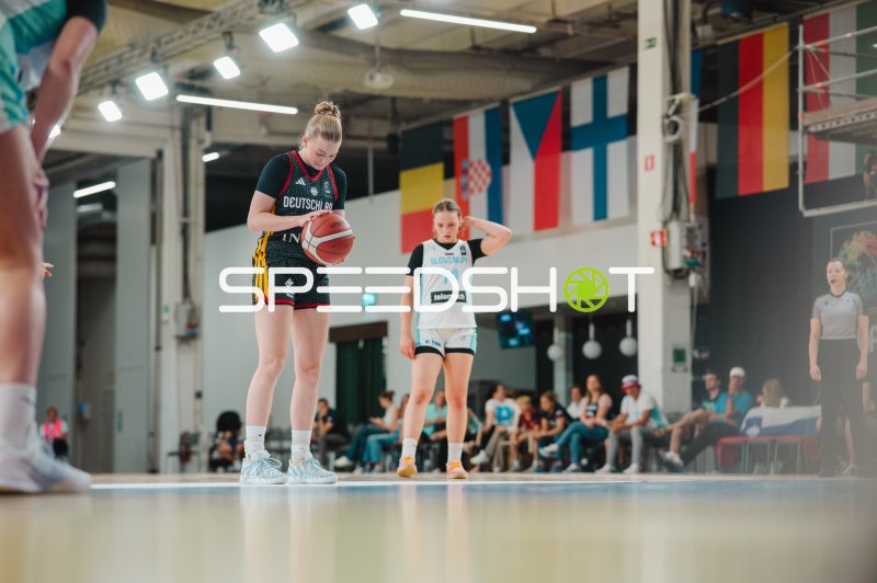 Deutschland vs. Slovenija – Freiwurf-Situation beim Basketball-Länderspiel