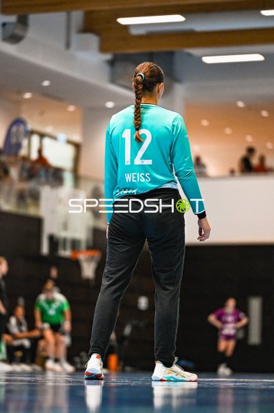 Marie Weiss (#12, TuS Metzingen) beim SUN CUP Neckarsulm 2026