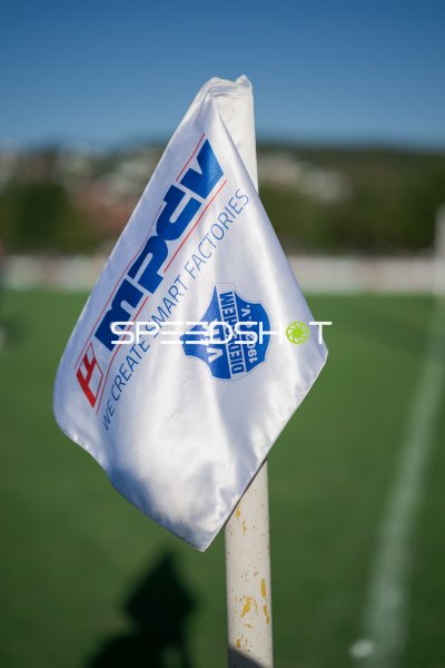 Eckfahne mit VfK Diedesheim Logo und MPCV-Sponsoring in der HDAO Arena