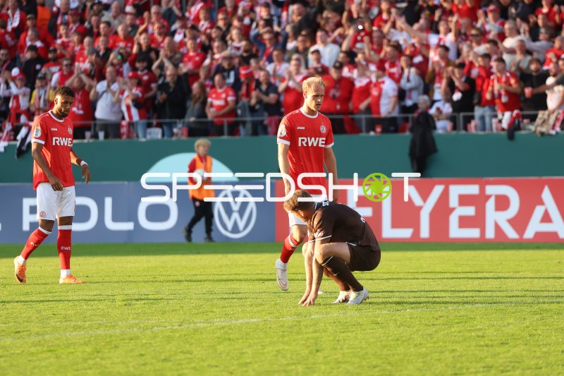 Lucas Brumme und Ruben Reisig (Rot-Weiss Essen) nach Spielszene