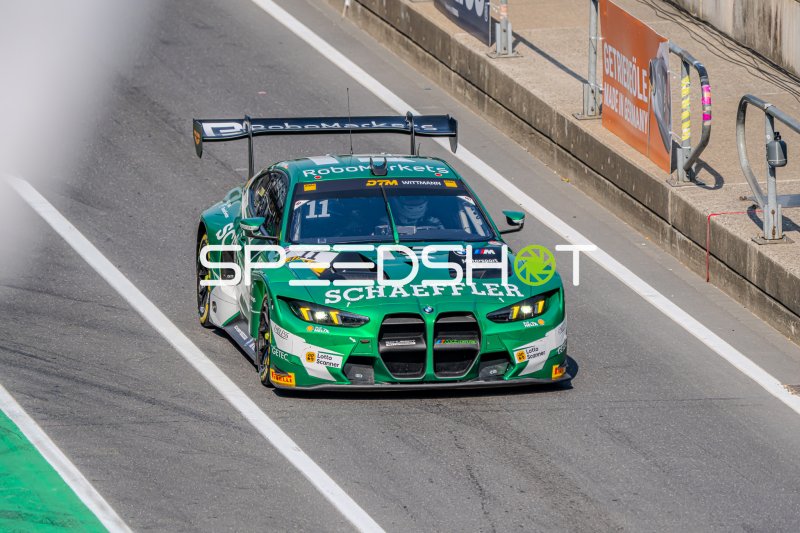 BMW M4 GT3 #11 von Marco Wittmann (Schubert Motorsport) am Nürburgring