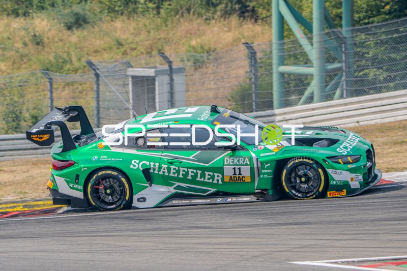 BMW M4 GT3 #11 von Marco Wittmann (Schubert Motorsport) am Nürburgring