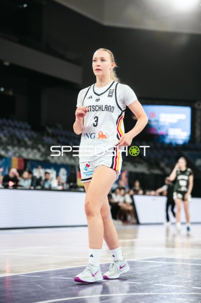 Matilda Blanarik (#3; Team Deutschland u16w 2026) im Spieleinsatz