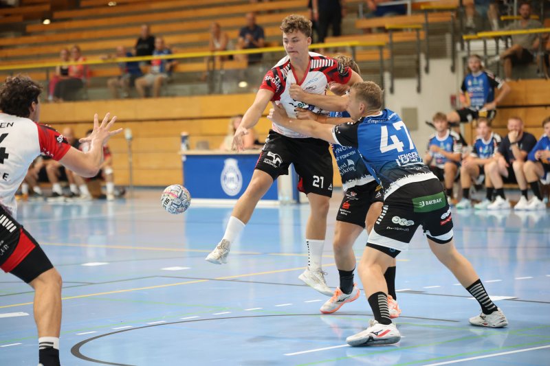 Jacob Cement Cup: Skive fH - HK Malmö, 15.08.2026, Lübeck-St. Lorenz Nord, Hansehalle – Handball in Lübeck-St. Lorenz Nord | SpeedShot Sportfotos