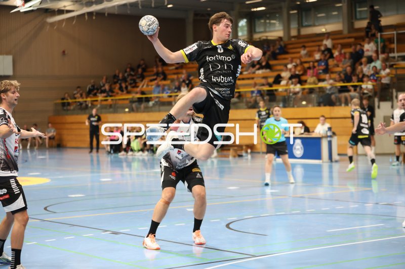 Sprungwurf-Aktion in der Hansehalle Lübeck