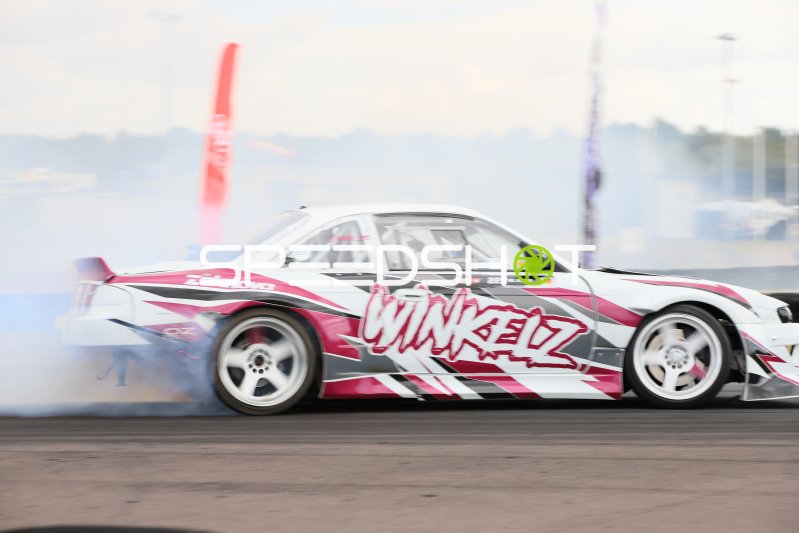 Nissan S13 mit Winkelz-Livery driftet durch Oschersleben