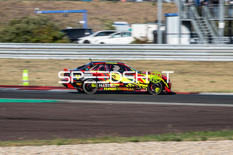 BMW E46 #404 mit Camo-Livery in Aktion in Oschersleben