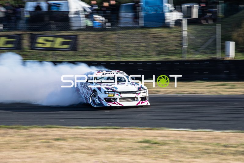 Nissan S13 #227 driftet mit massiver Rauchentwicklung in Oschersleben