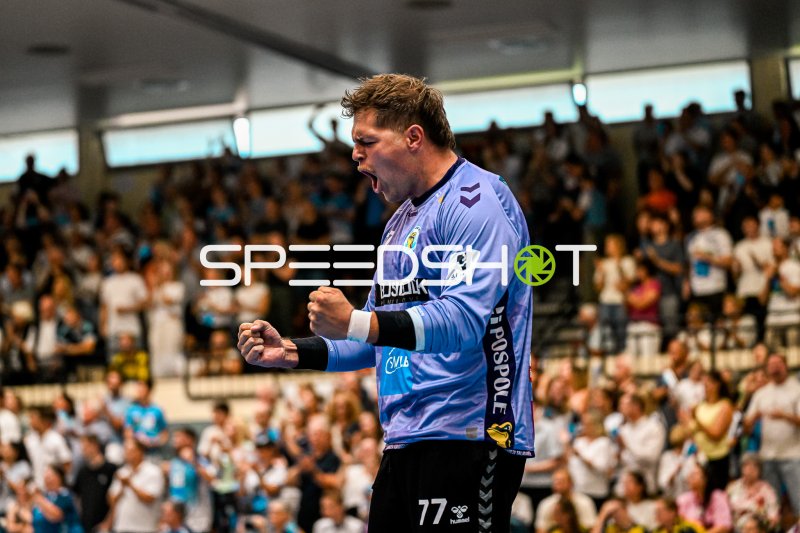 Jan Tinti (#77; SV Salamander Kornwestheim) jubelt leidenschaftlich