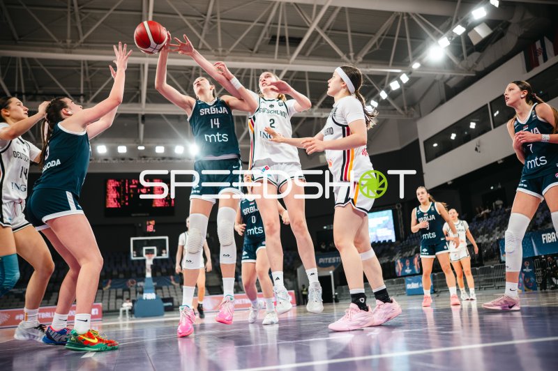 Deutschland #2 und Serbien #14 im Rebound-Duell in Pitesti