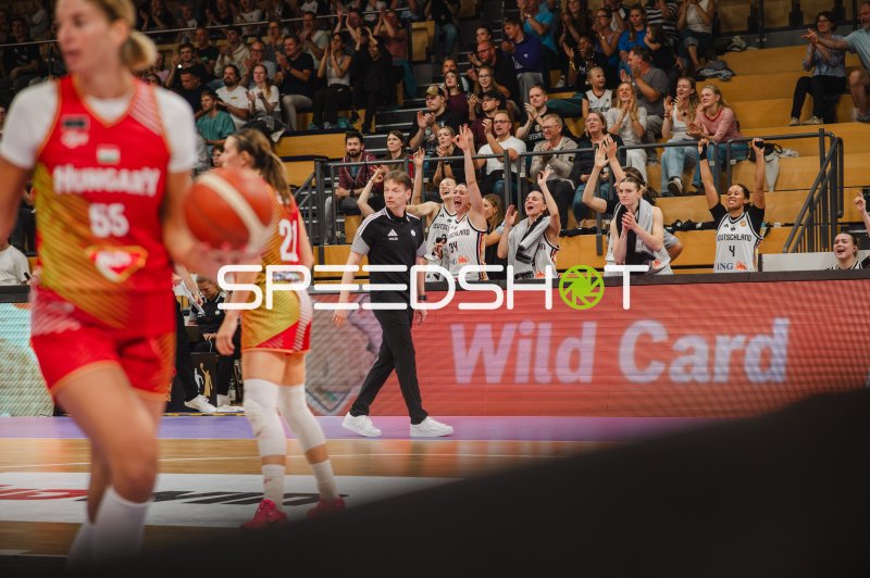 Deutschland-Bank jubelt ausgelassen beim Heimspiel in Göttingen