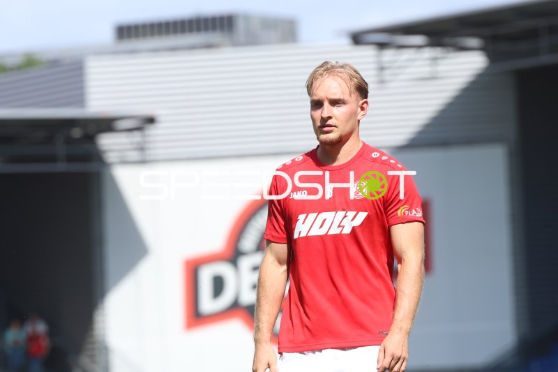 Tony Menzel (#8; Rot-Weiss Essen) im Fokus