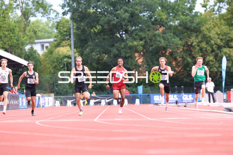 Roth Quentin (1817), Kleinschrodt David (1788) und Schmidt Maximilian (1813) im Sprintfinale in Hannover