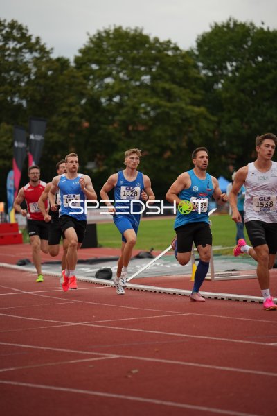 Kristian HREN (1828), Christoph EWINGER (1835), Bertele Jonathan (1512) und Finn Karas (1538) im Laufwettbewerb in Hannover