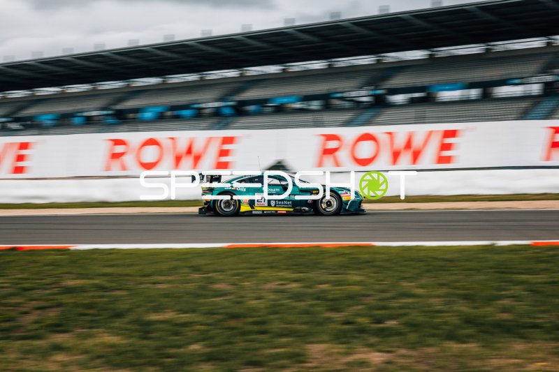 Aston Martin Vantage GT3 #21 von cometoyou Racing am Nürburgring