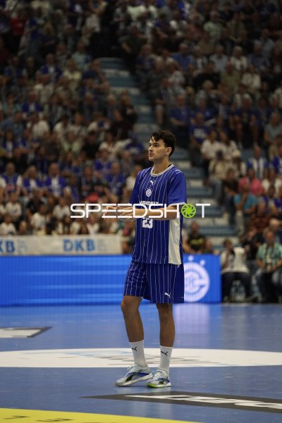 Nikola Roganovic (#23; VfL Gummersbach) auf dem Spielfeld