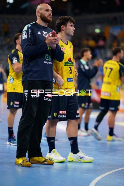 Mike Jensen (#20; Rhein Neckar Löwen) und Aron Seesing (#21; Rhein Neckar Löwen) nach dem Spiel