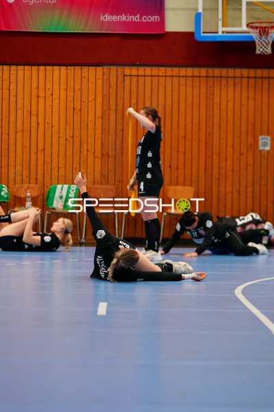 SV Halle-Neustadt beim Aufwärmen in der Weststadthalle Bensheim