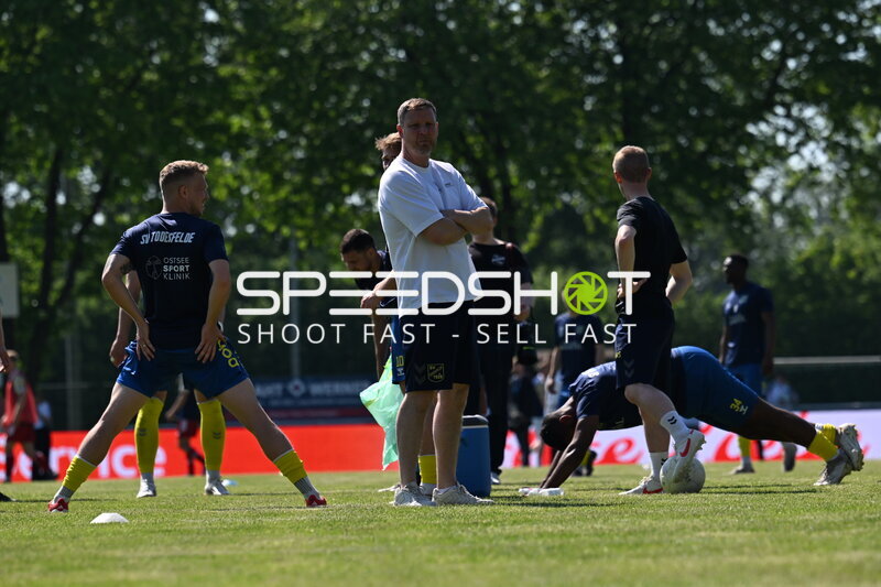 Spieler beim Aufwärmen