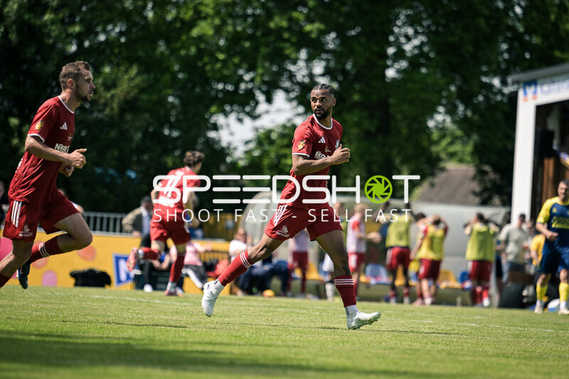 Spieler laufen in Todesfelde