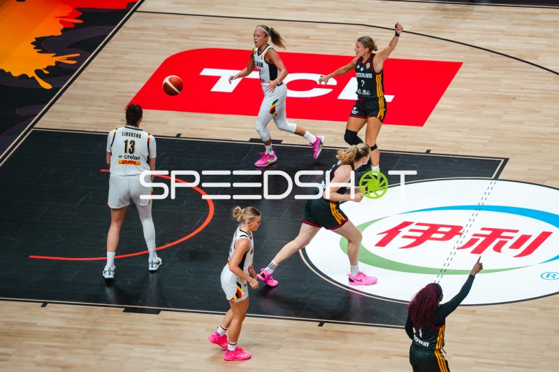 Fastbreak-Szene zwischen Belgien und Deutschland im Frauenbasketball