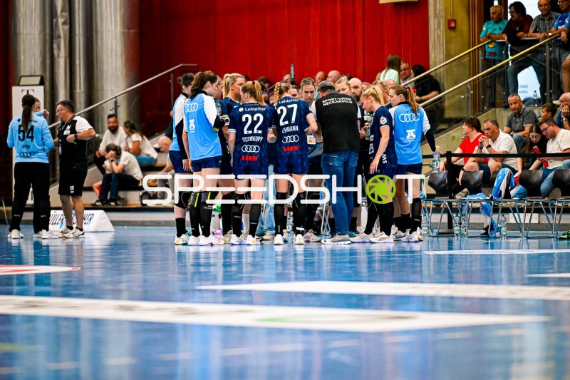 Auszeit-Besprechung der Sport-Union Neckarsulm in der Ballei