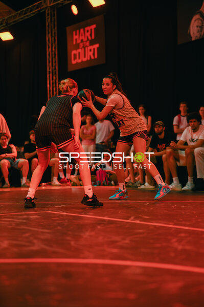 Basketballspiel in Köln