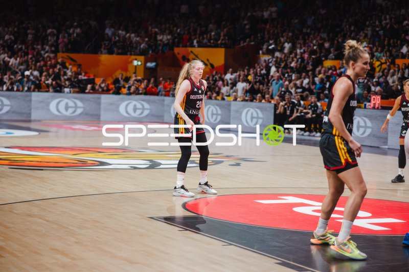 Spielerin #20 (Deutschland) im Spiel gegen den DBB