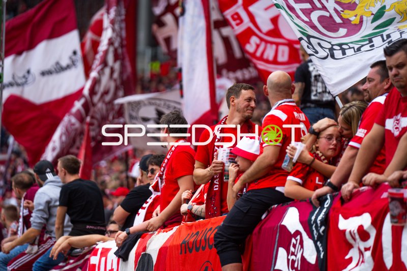 1. FC Kaiserslautern Fans im Fritz Walter Stadion