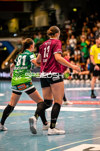 Laura Sophie Klocke (#13, HC Leipzig) im Spielaufbau gegen Frisch auf Göppingen