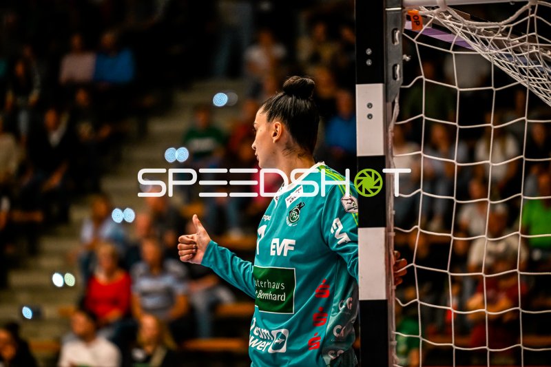 Mikaela Sobrinho Possatti (#1, Frisch auf Göppingen) im Tor