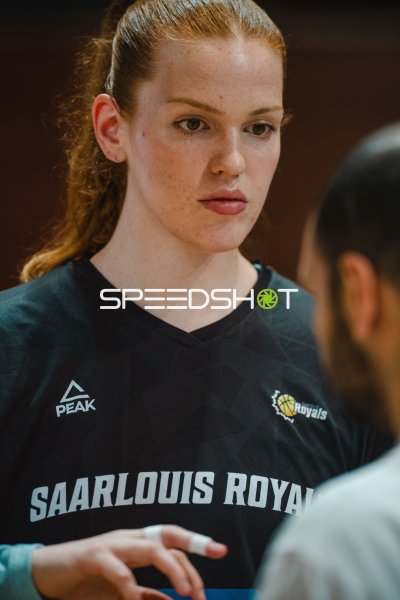 Spielerin der Saarlouis Royals im Porträt