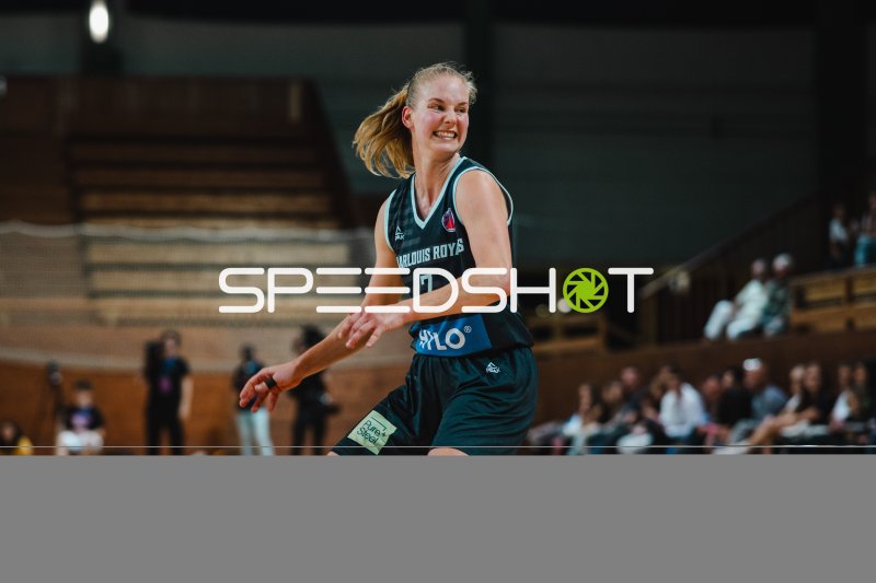 Jo Oly (#11; Saarlouis Royals) im Spielverlauf in Genf
